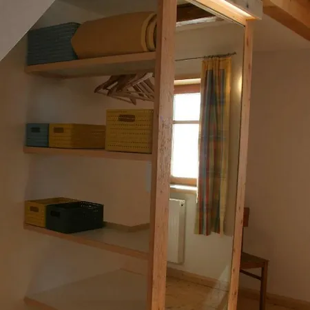 Schoenhaar Schwenden 2 Apartment Argenbuhl